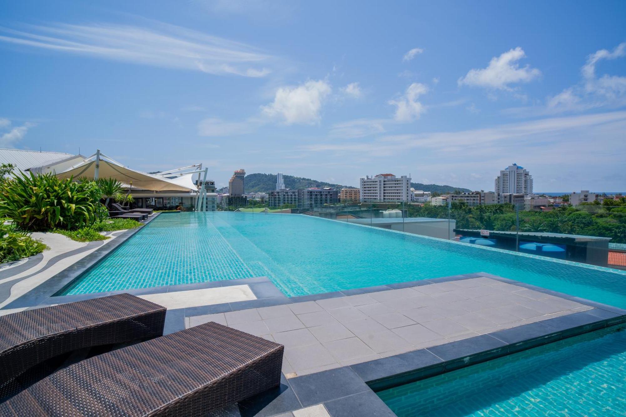 Hotel Journeyhub Phuket Patong Exterior foto